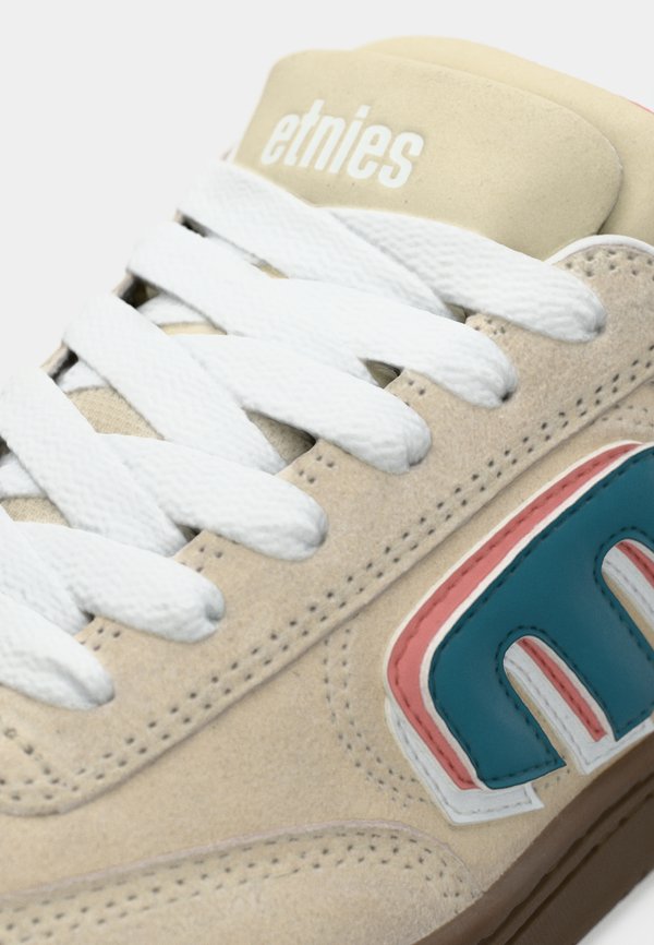 Etnies LOCUT TRIPLE TONGUE UNISEX