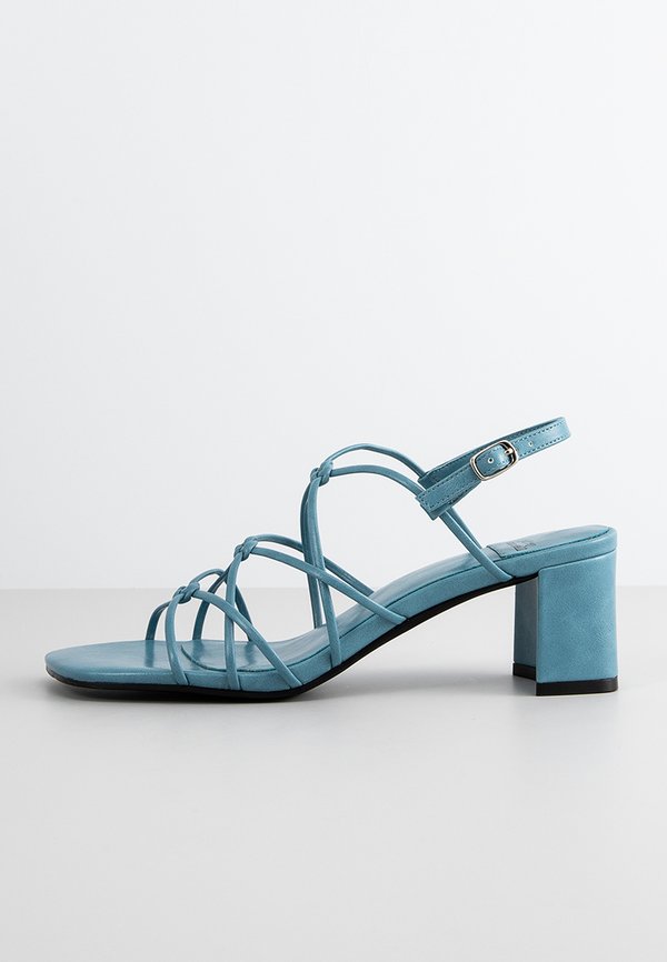 Jeffrey Campbell SOCIALIZE
