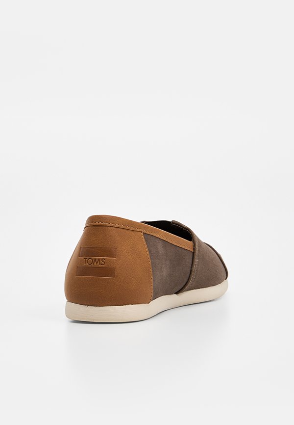 TOMS ALPARGATA CLASSIC