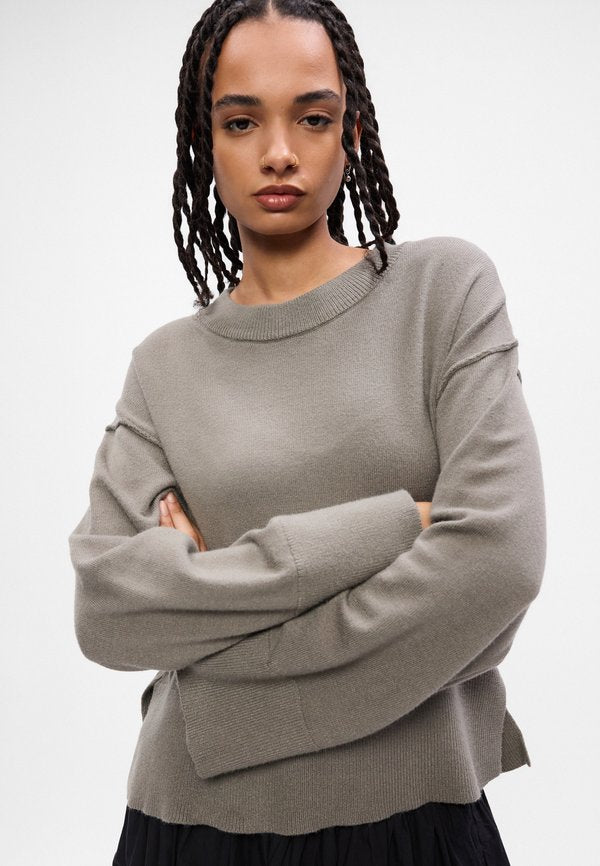 Gina Tricot SWEATER