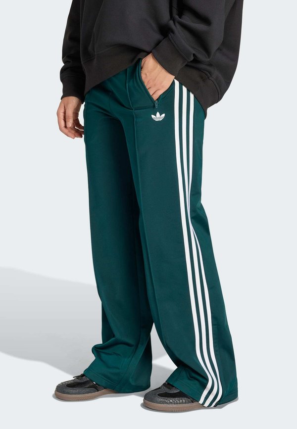 adidas Originals FIREBIRD LOOSE