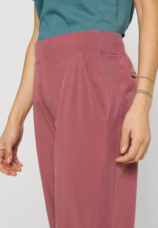 Athleta BROOKLYN ANKLE PANT
