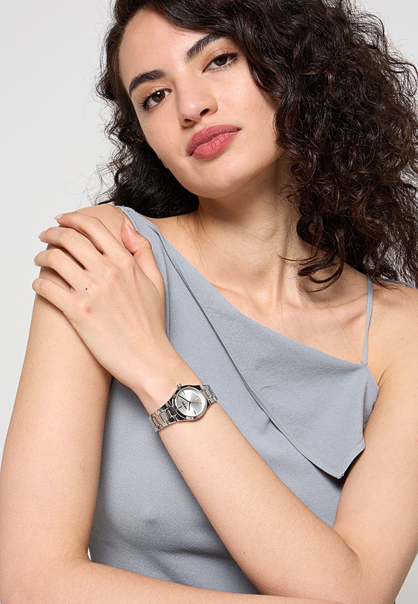 DKNY