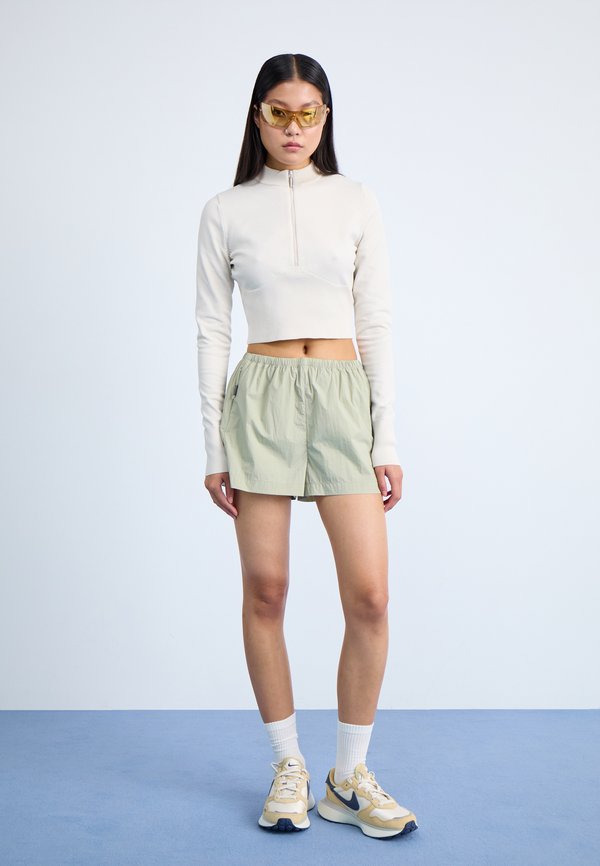 Nike Sportswear QZ CRP
