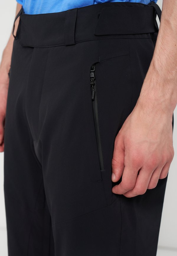 EA7 Emporio Armani