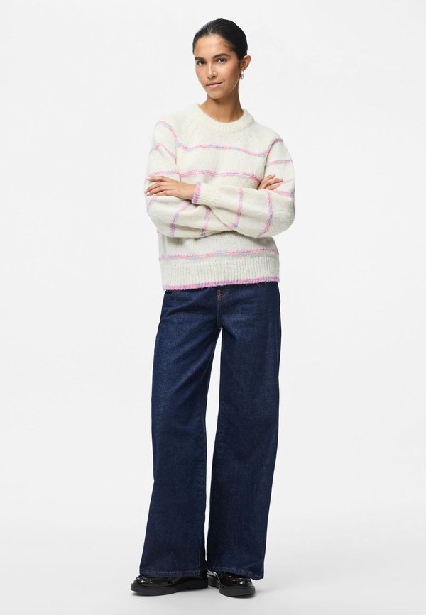 Pieces PCNELIA LS O-NECK KNIT NOOS BC