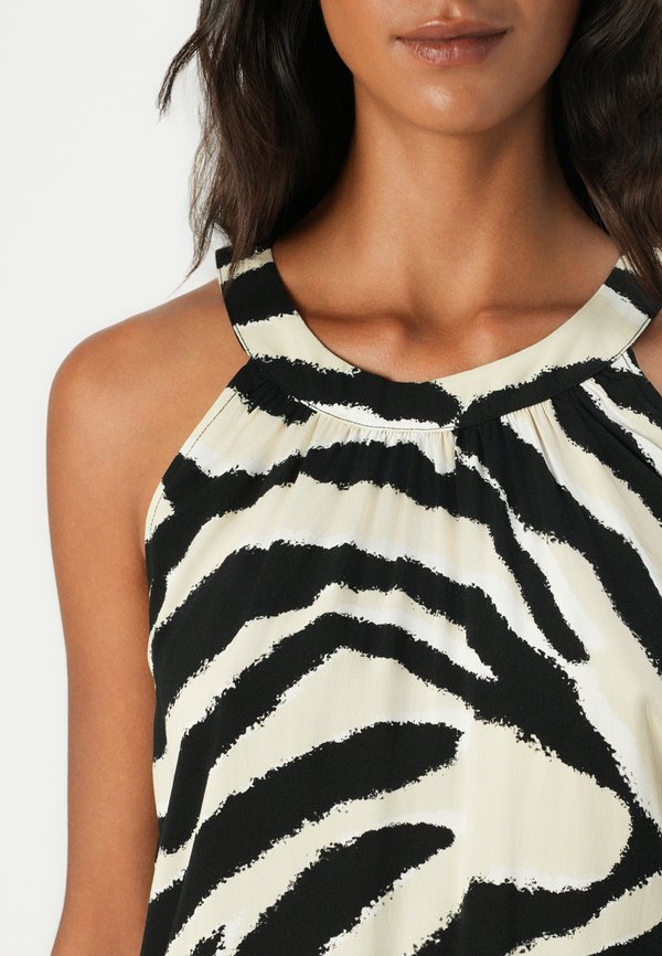 TOM TAILOR AMERICAN NECKLINE