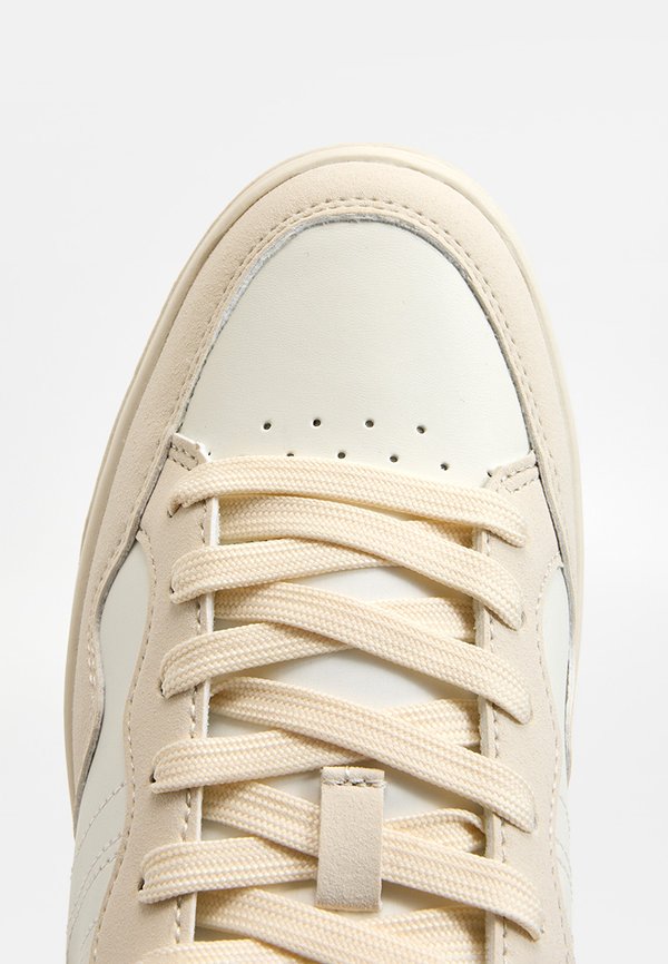Ellesse ALLAN