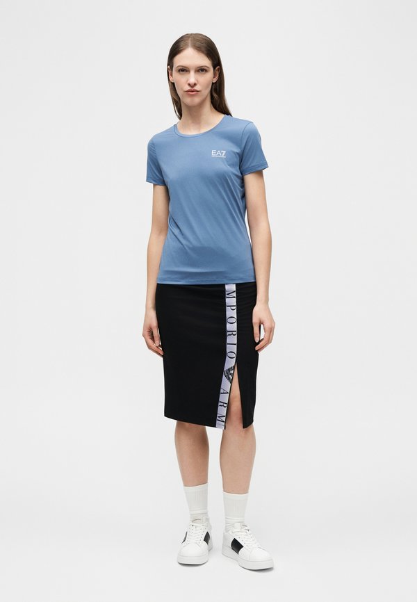 EA7 Emporio Armani