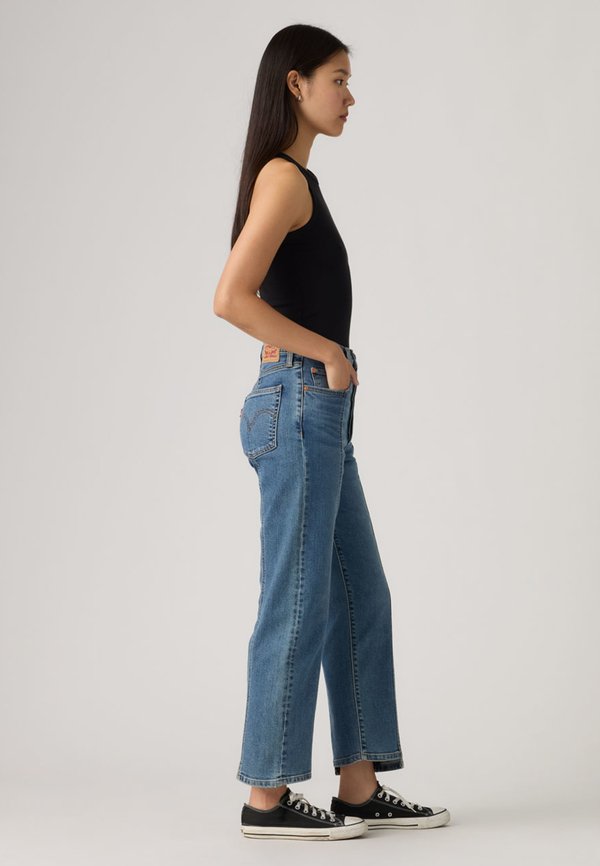 Levi's® RIBCAGE ANKLE SEAMED EDGE
