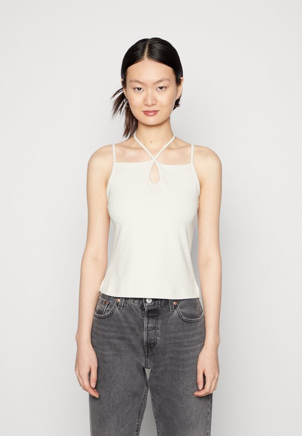 Weekday NINA HALTER