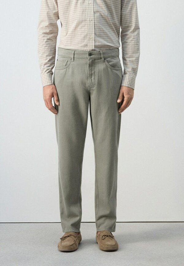 Mango ADULT - Jeans Tapered Fit - olive