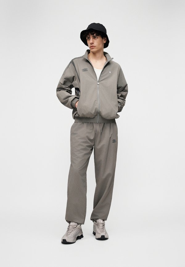 Umbro RELAXED UNISEX