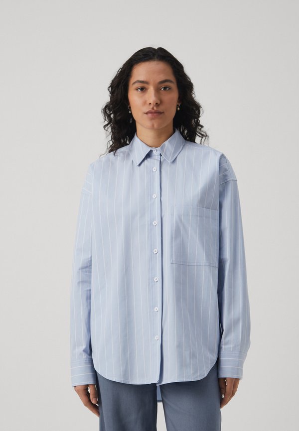Good American OVERSIZED STRIPE SHIRT
