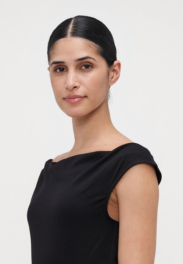 Vero Moda Petite VMJOLENE WATERFALL
