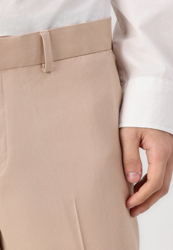 Isaac Dewhirst THE FASHION PEAK SUIT SLIM