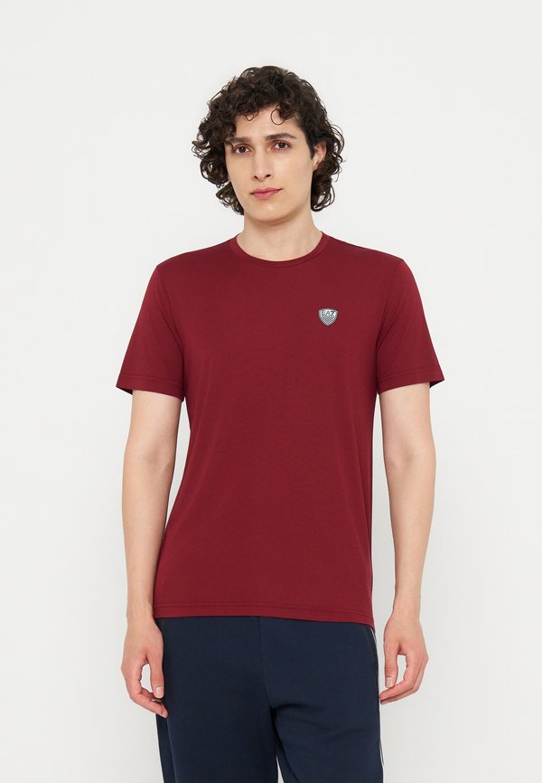 EA7 Emporio Armani