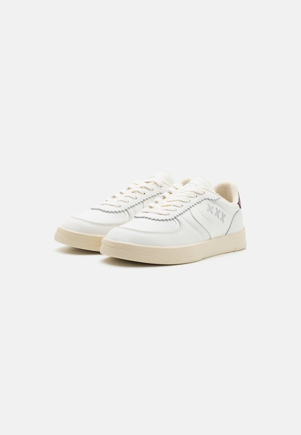 Scotch & Soda NIXIE