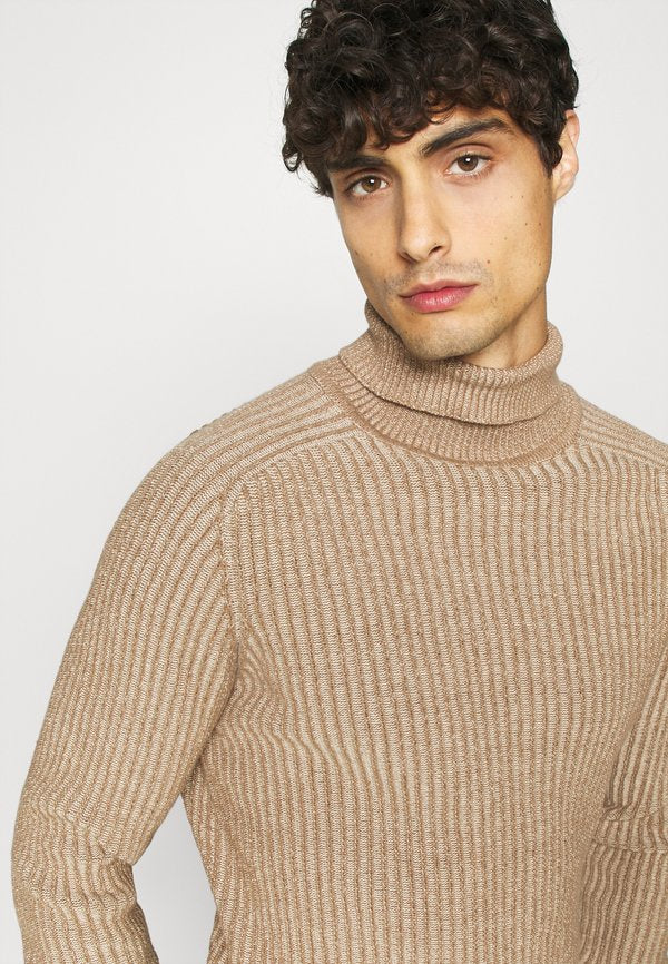 Pier One by Zalando