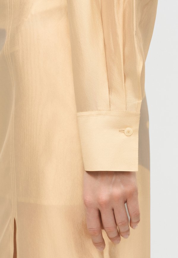 Filippa K FOLD COLLAR