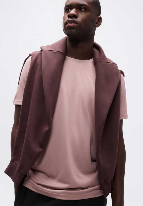 Puma TAD ESSENTIALS SOLID CAT TEE