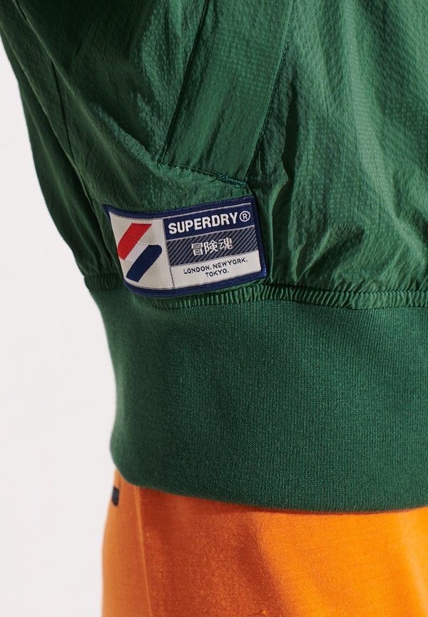 Superdry & Co SUPERDRY NON HOODED TRACK WIND RUNNER