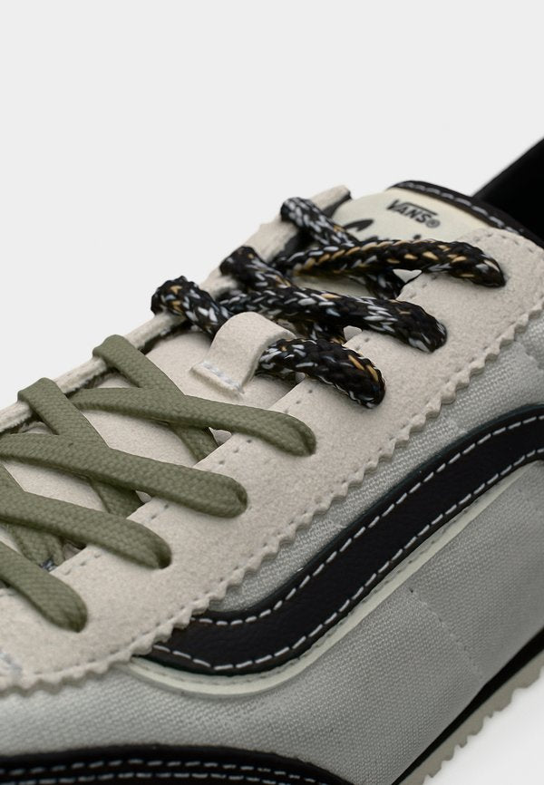 Vans SUPER LOWPRO