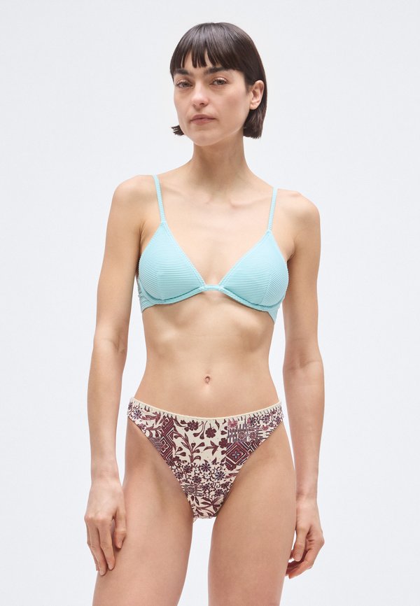 Abercrombie & Fitch MID RISE MODERATE FLORAL TICKING