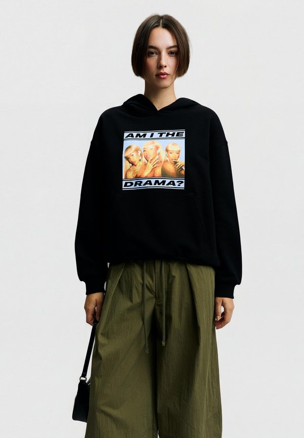 Bershka CARDI B PRINT  - Hoodie - black