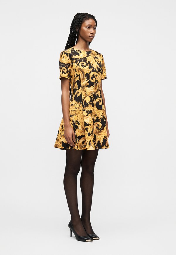 Versace Jeans Couture