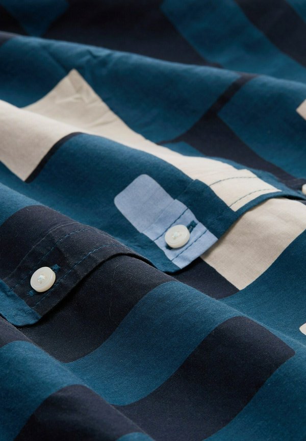 TOM TAILOR MIT MUSTER