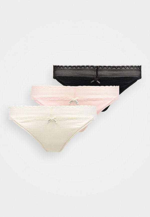 HUGO 3 PACK