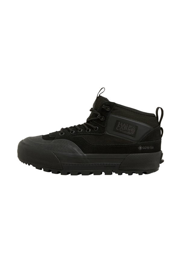 Vans MTE HALF CAB GORE TEX UNISEX