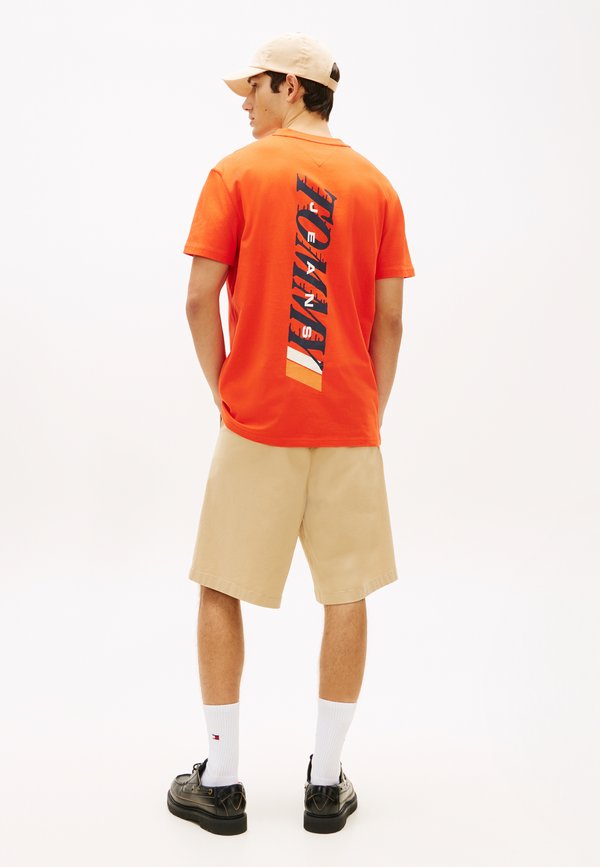 Tommy Jeans VINTAGE BACK LOGO JERSEY T-SHIRT