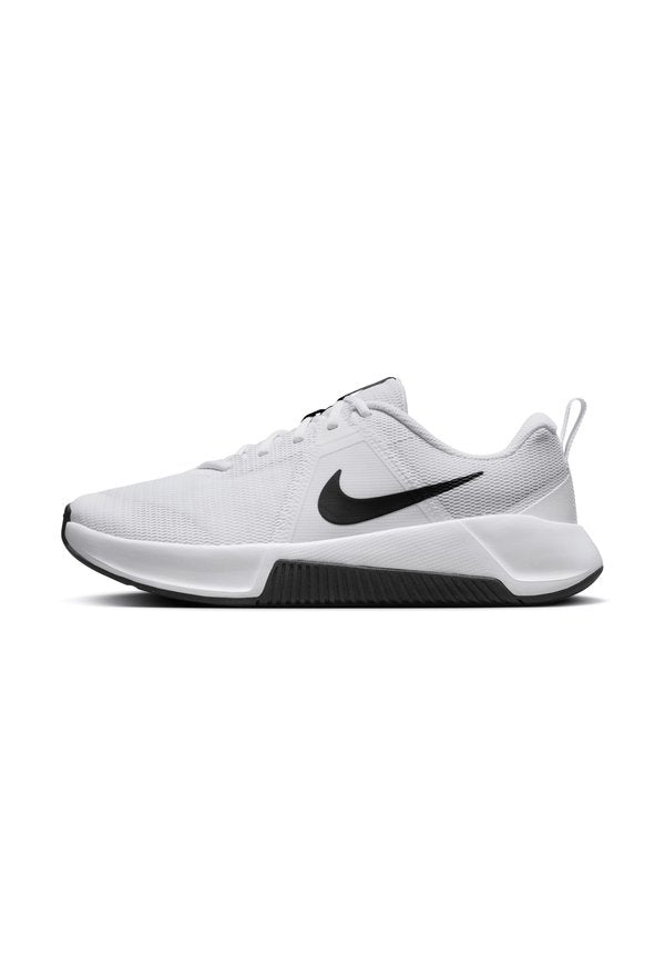 Nike Performance MC 3