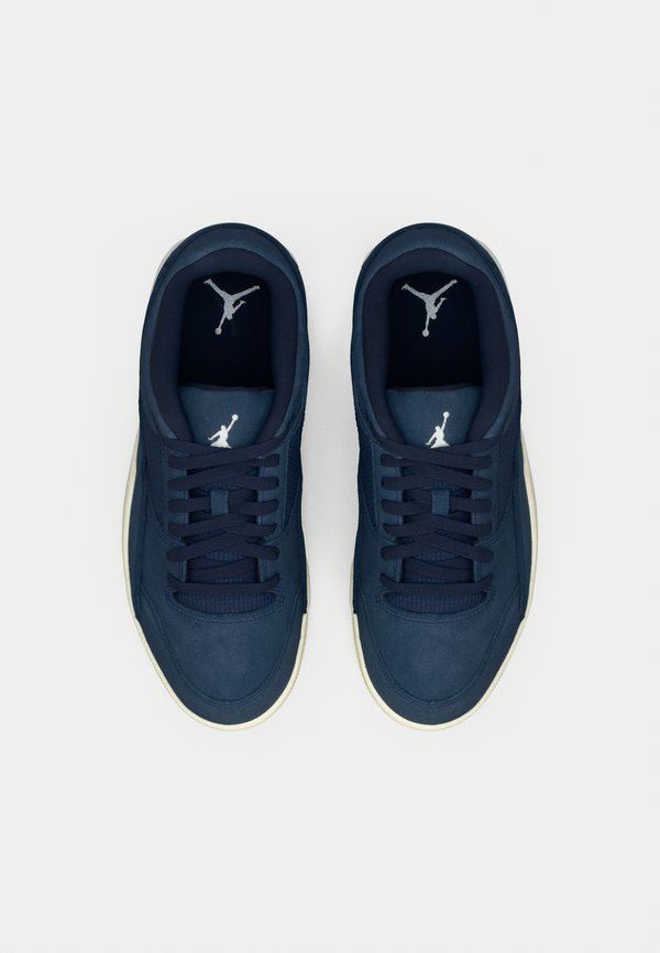 Jordan FLIGHT COURT