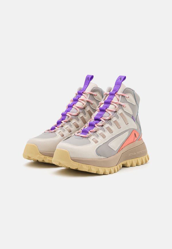 ARKK Copenhagen APAZE HIGHTOP UNISEX