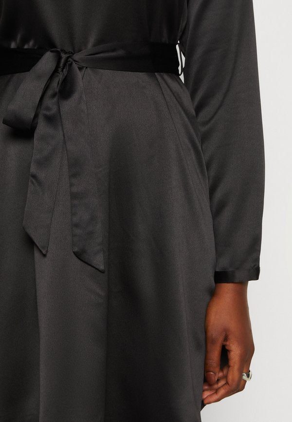 Vero Moda VMMERLE SHORT DRESS