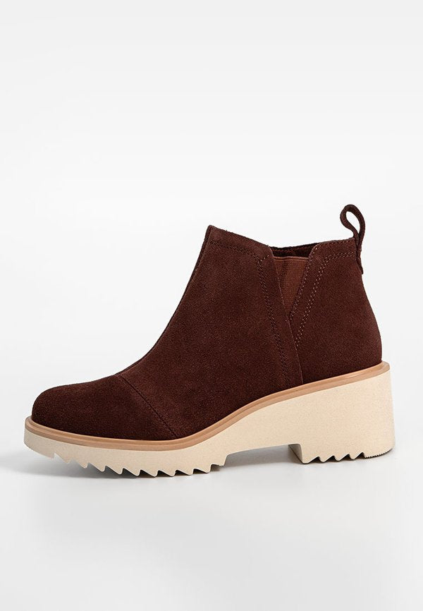 TOMS MAUDE