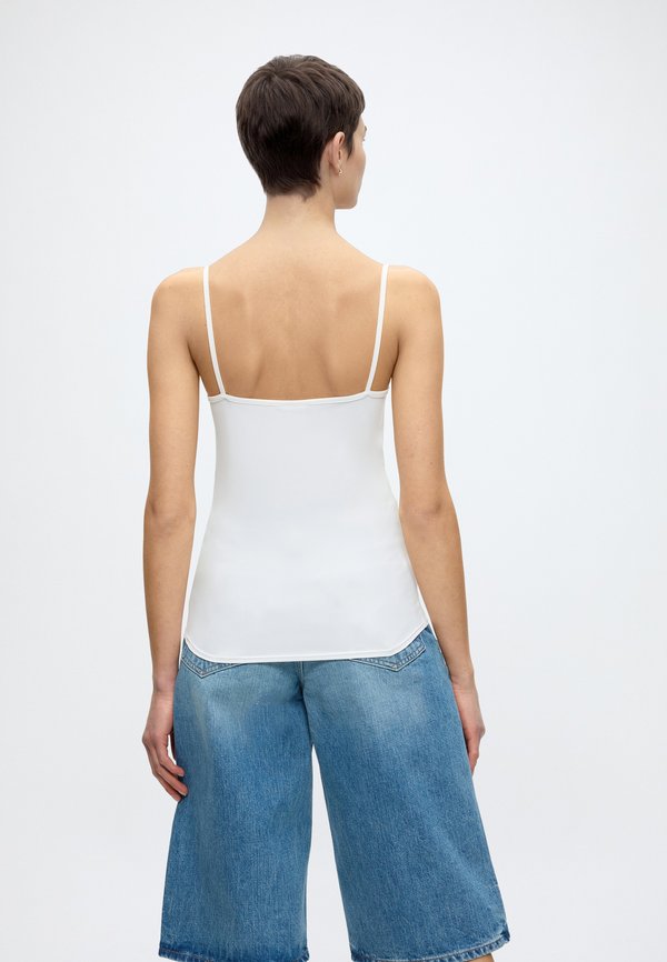ARKK Copenhagen CORE TANK TOP BLACK