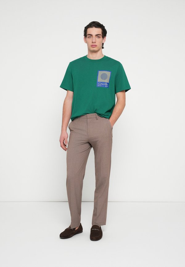 Calvin Klein MATCHES GRAP