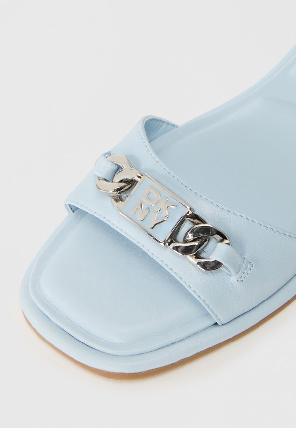 DKNY BACLIFF