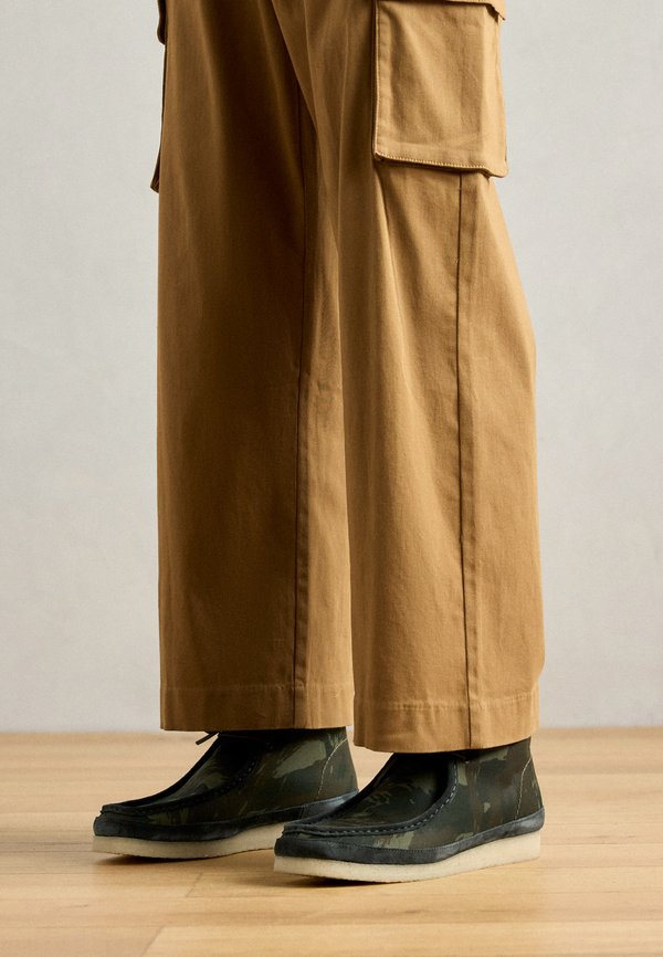 Clarks Originals WALLABEE BOOT