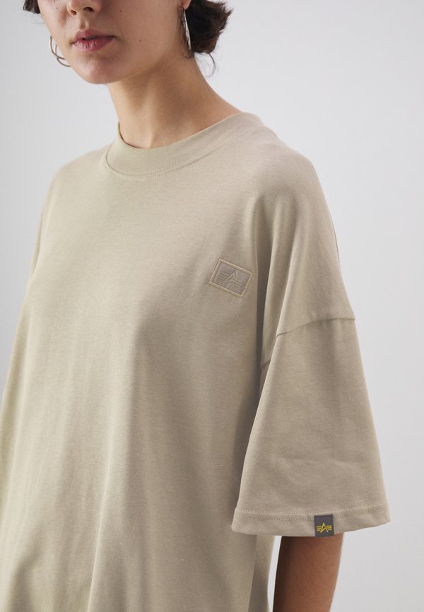 Alpha Industries ESSENTIALS