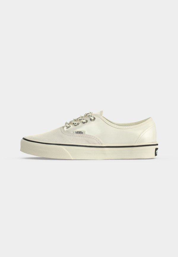 Vans AUTHENTIC