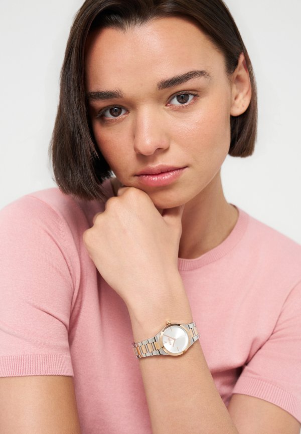 DKNY