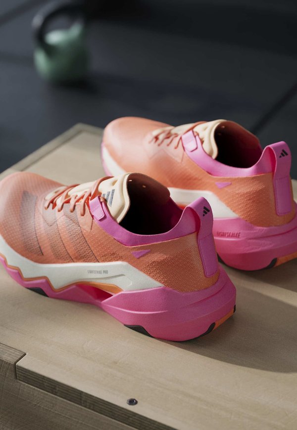 adidas Originals ADIDAS PERFORMANCE
