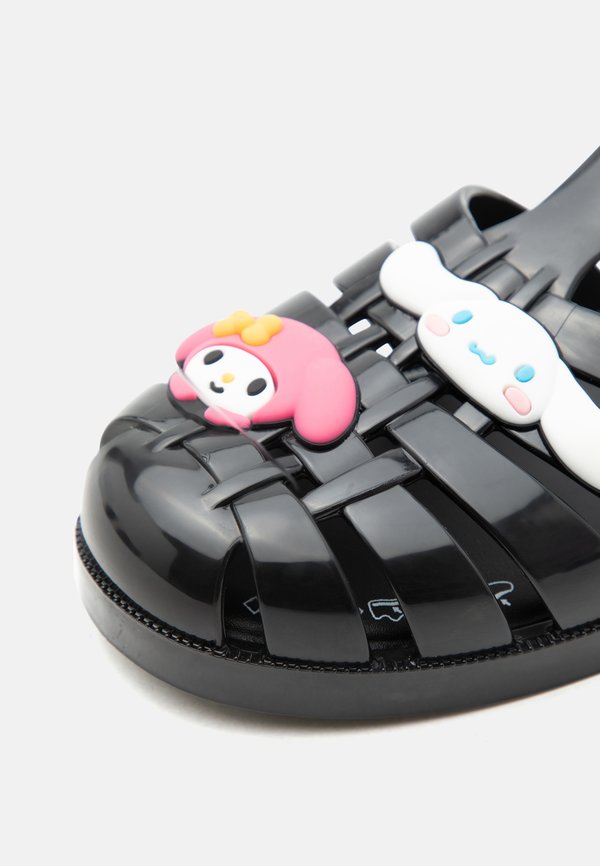 Melissa POSSESSION X HELLO KITTY AND FRIENDS