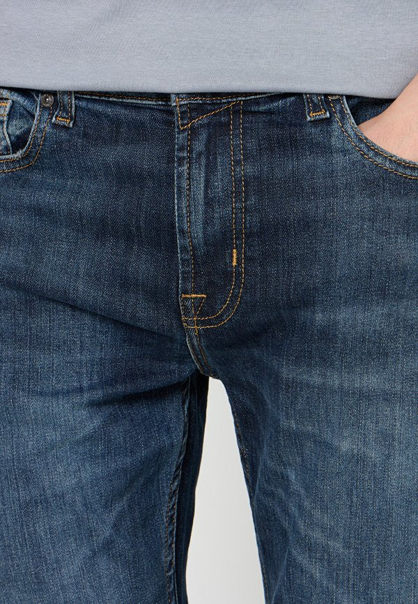 7 for all mankind