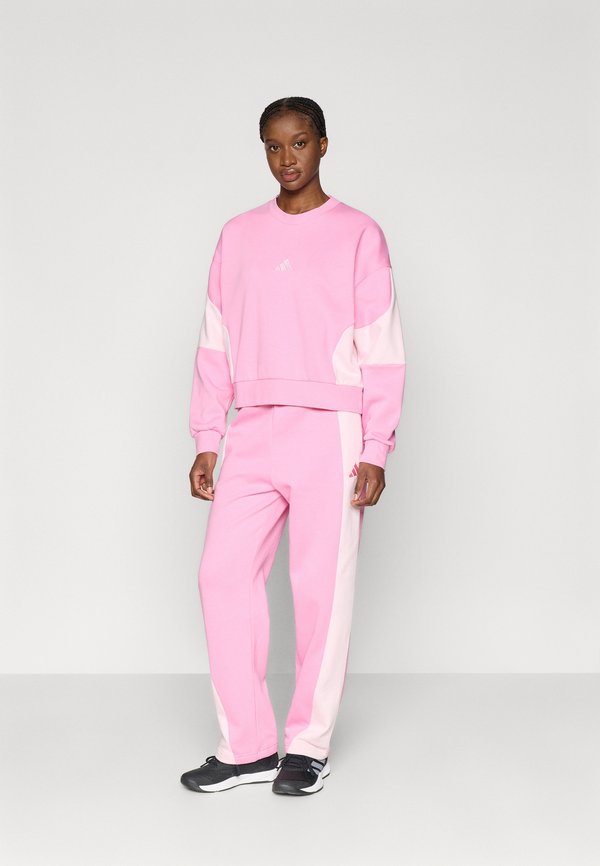 adidas Sportswear LAZIDAY - Tracksuit - tropic bloom/clear pink